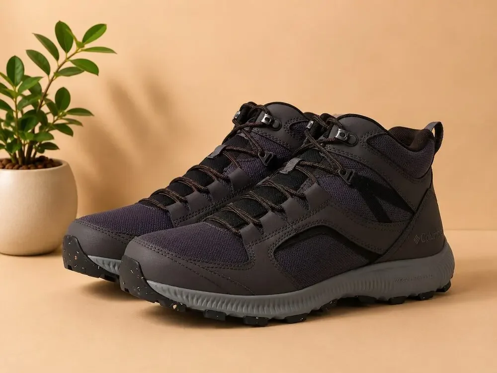 USED Columbia Men's Re-Peak™ Mid Dark Grey/Black 9.5 D (M)